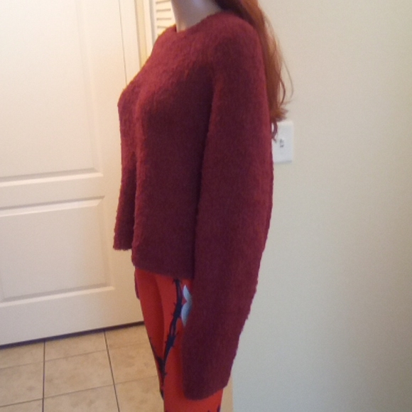 Halogen Fuzzy Heavy Crop Sweater Size L - Picture 4 of 7